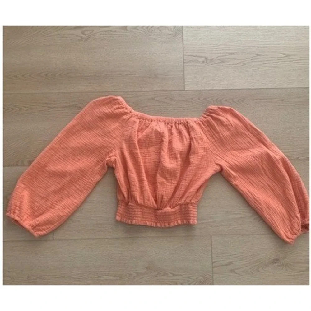 Kensie Jeans Coral Orange Cotton Gauze Smocked Cropped Peasant Top Small‎